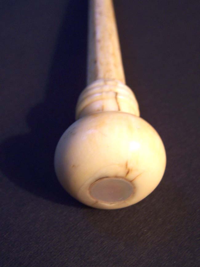 A 19th century ANTIQUE Whale Ivory Mounted Whalebone Walking stick — image 2